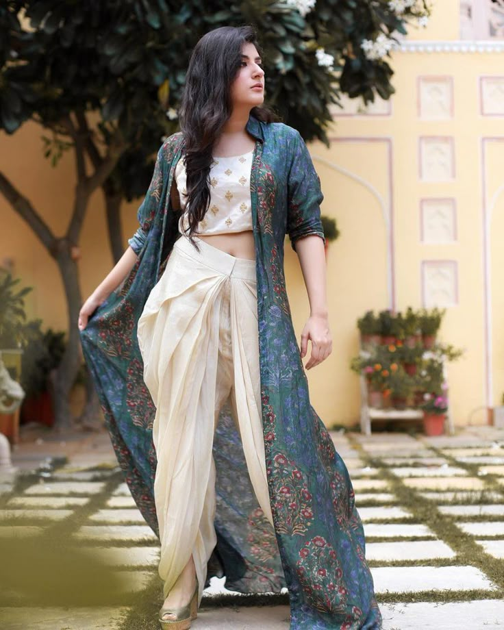 Western costume fashion